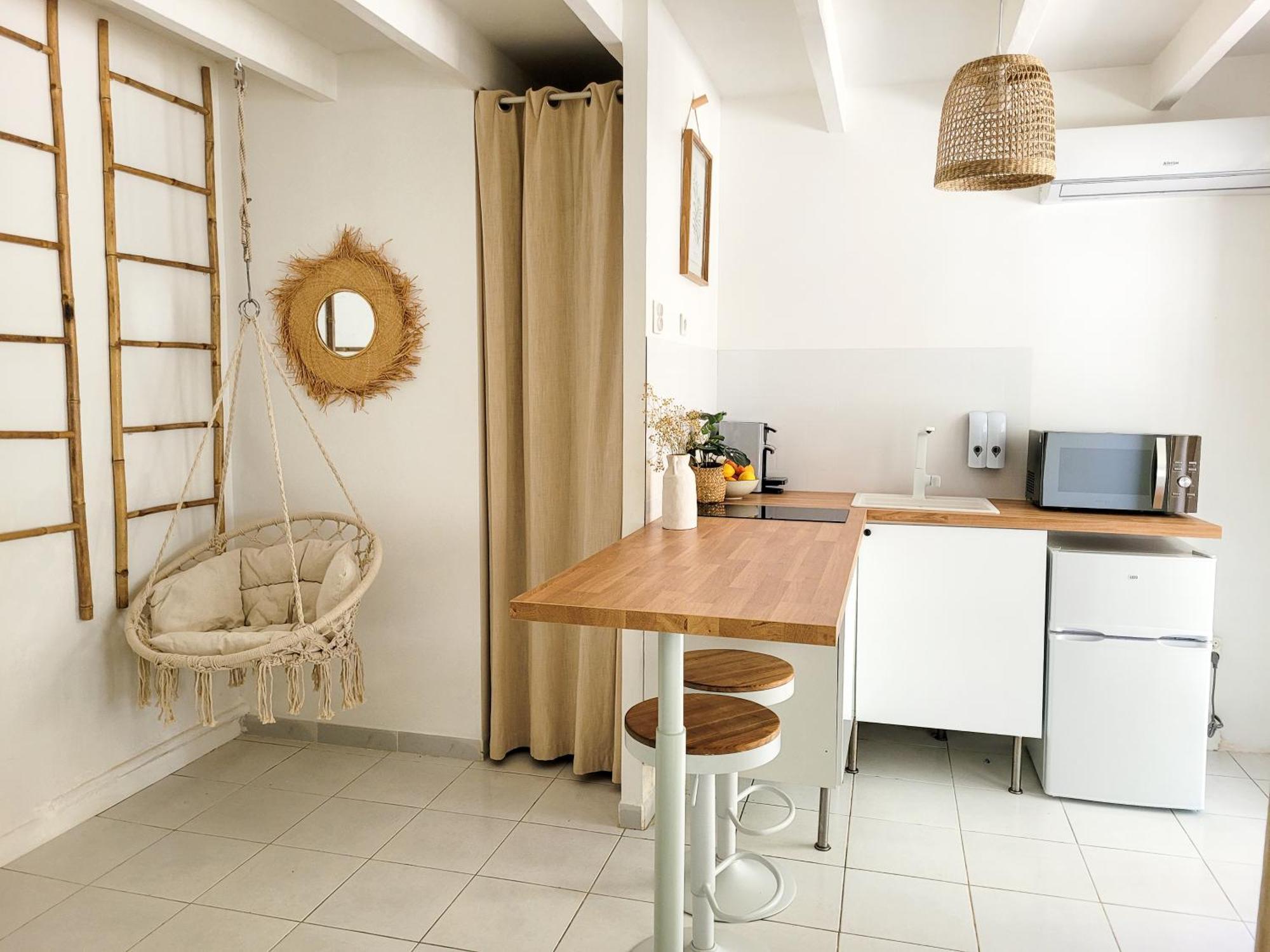 Studio Double Climatise Avec Terrasse - Proche Tram & Centre Montpellier Dış mekan fotoğraf